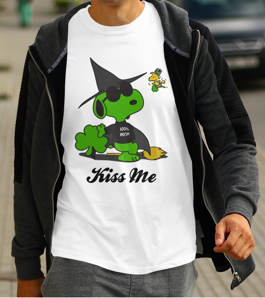 Snoopy Kiss Me 100% Irish St Patrick's Day Wizard Woodstock T-Shirt