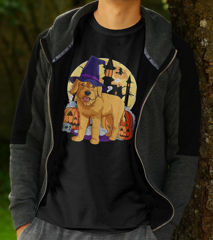 Happy Halloween Goldendoodle Dog Witch Hat Pumpkin Moon Haunted House Ghosts T-Shirt