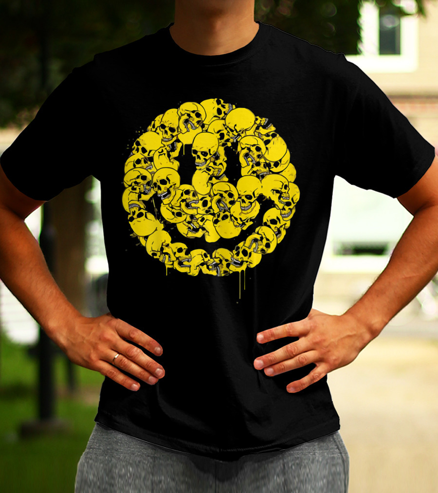 Smiley Face Skull Circle Halloween Goth Occult Scary T-Shirt