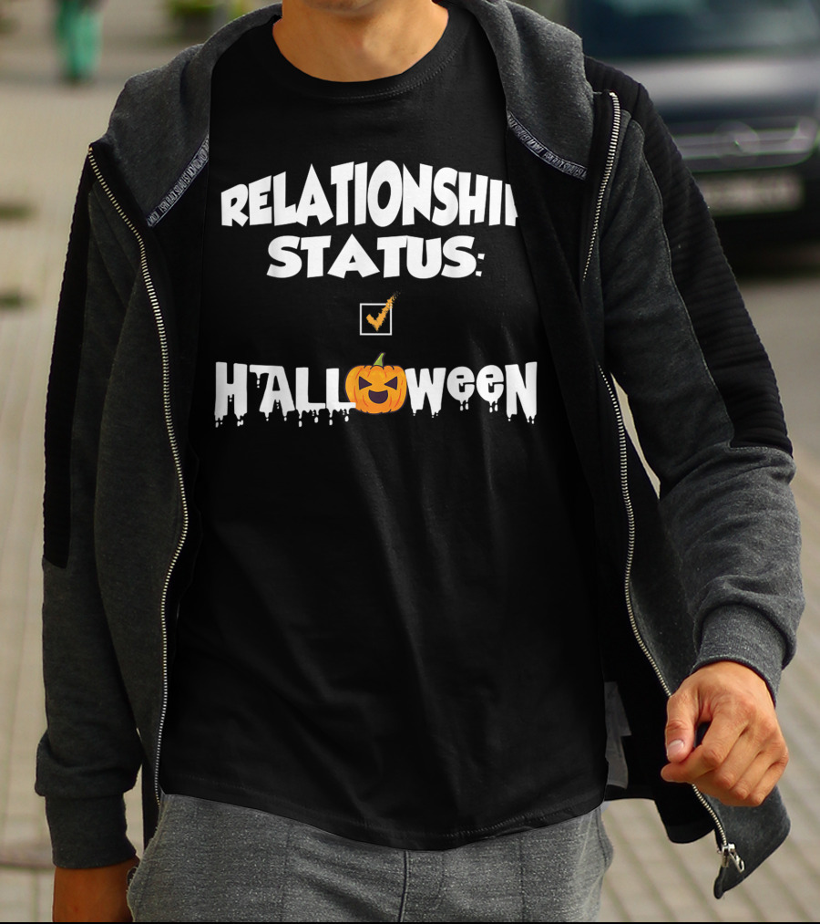 Relationship Status Halloween Pumpkin Checkmark T-Shirt