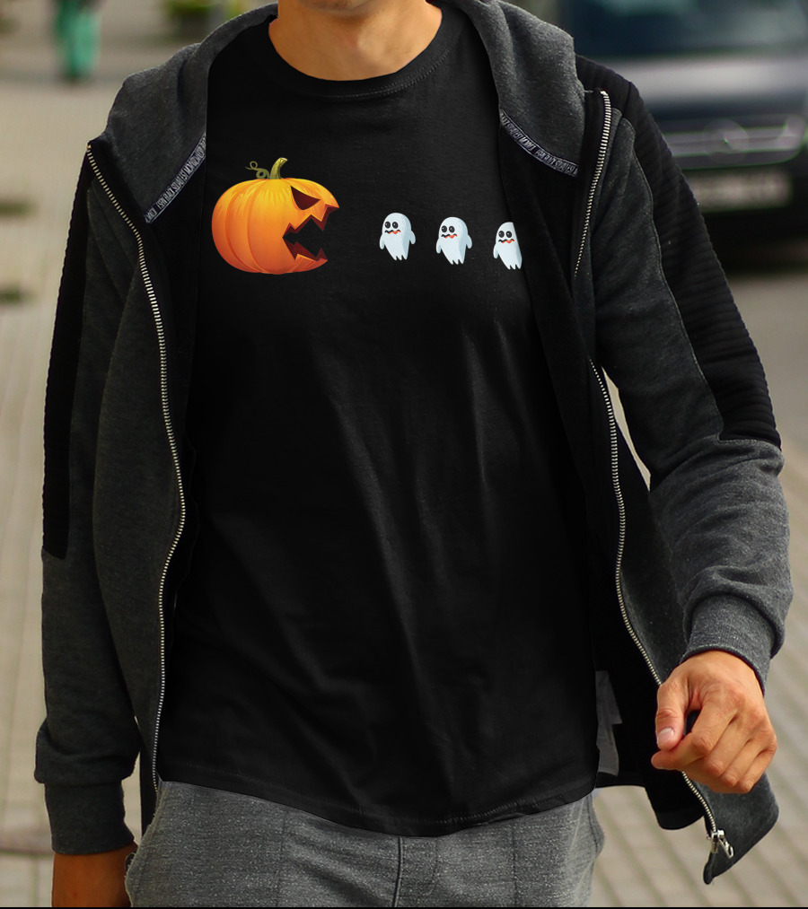 Halloween Jackolantern Chasing Ghosts Pumpkin Ghost Hunter T-Shirt
