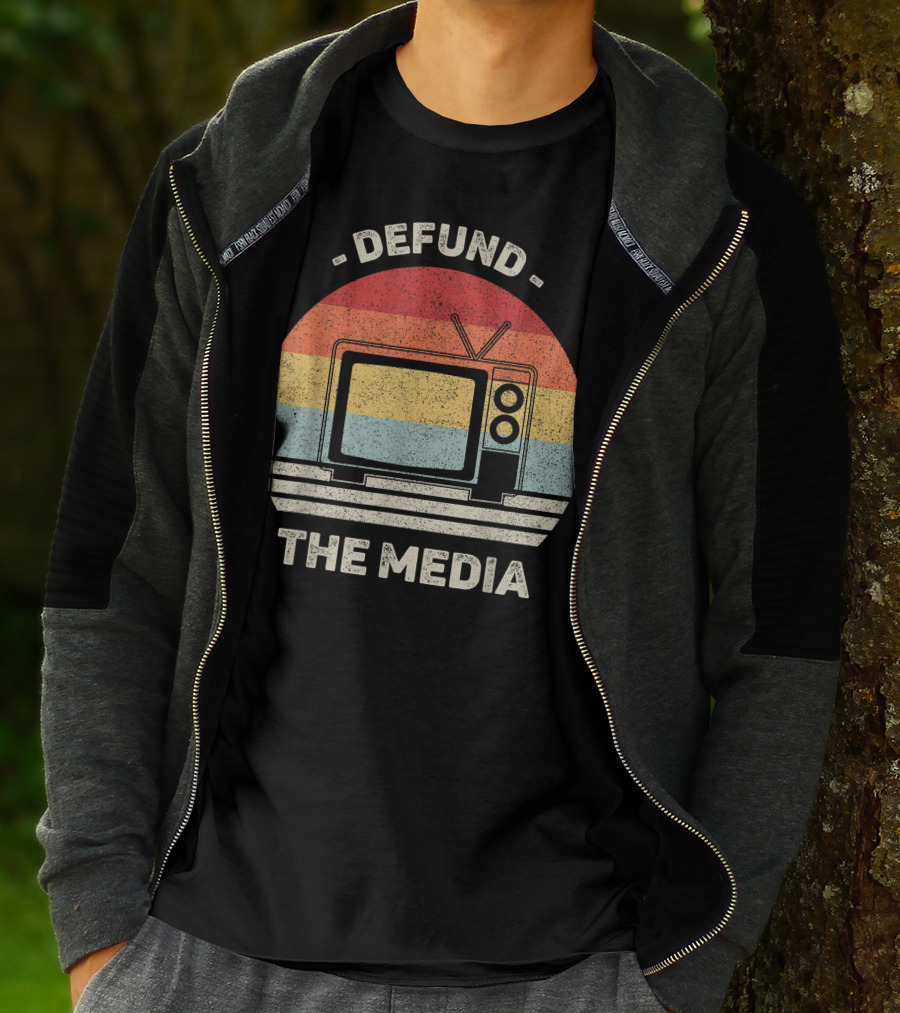 Defund The Media Vintage TV Protest Fake News T-Shirt
