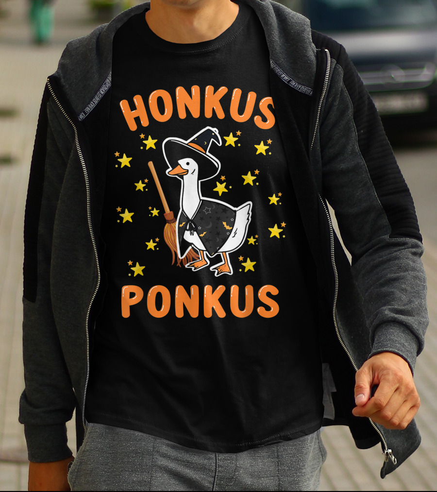 Honkus Ponkus Witch Goose Halloween Magic Stars Broom T-Shirt