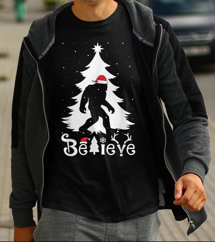 Believe Bigfoot Christmas Santa Hat Snowflakes T-Shirt