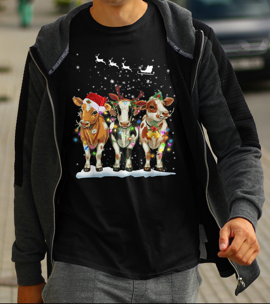 Cow Reindeer Hat Santa Christmas Light Sleigh Snowflakes T-Shirt