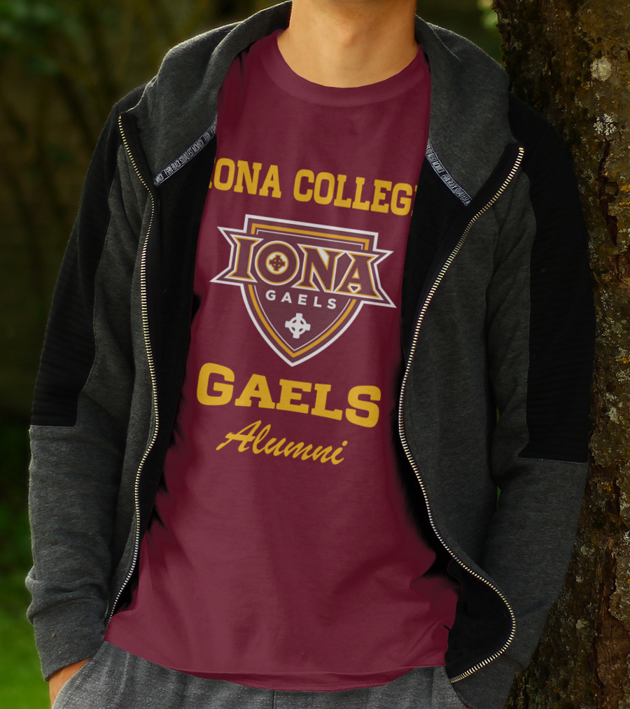 Iona College Gaels Alumni T-Shirt