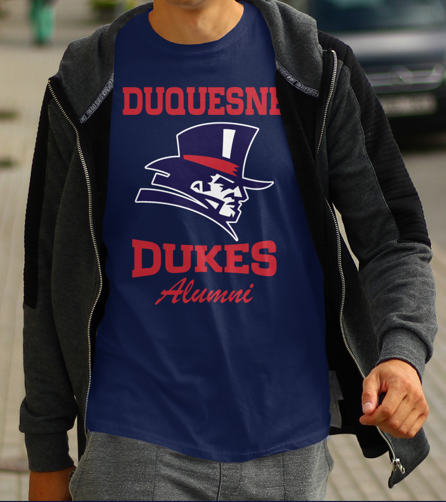 DUQUESNE DUKES ALUMNI T-Shirt