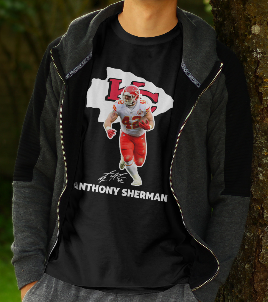 ANTHONY SHERMAN KANSAS CITY CHIEFS 42 FOOTBALL PLAYER IMAGE T-Shirt
