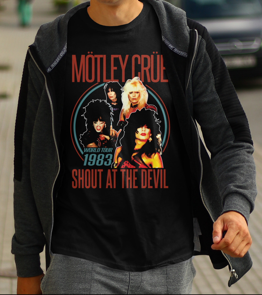 Mötley Crüe Shout At The Devil World Tour 1983 T-Shirt