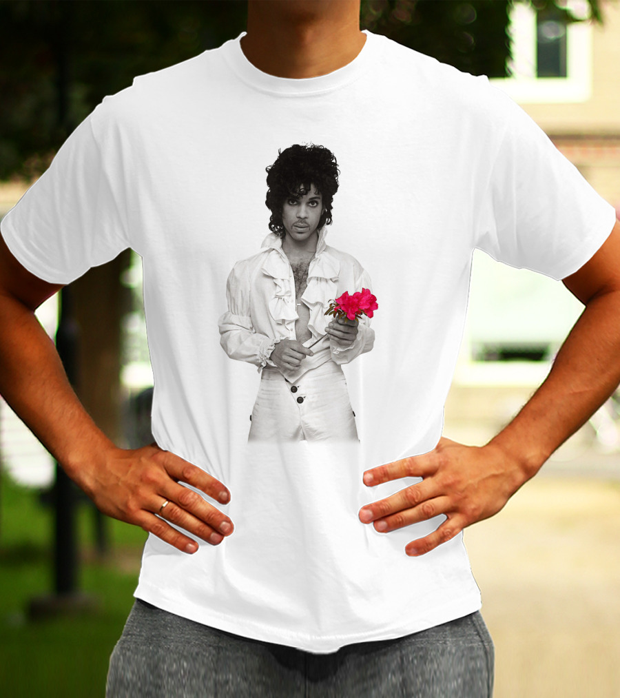 Pr 19 Vintage Style White Frilled Shirt Holding Pink Roses T-Shirt