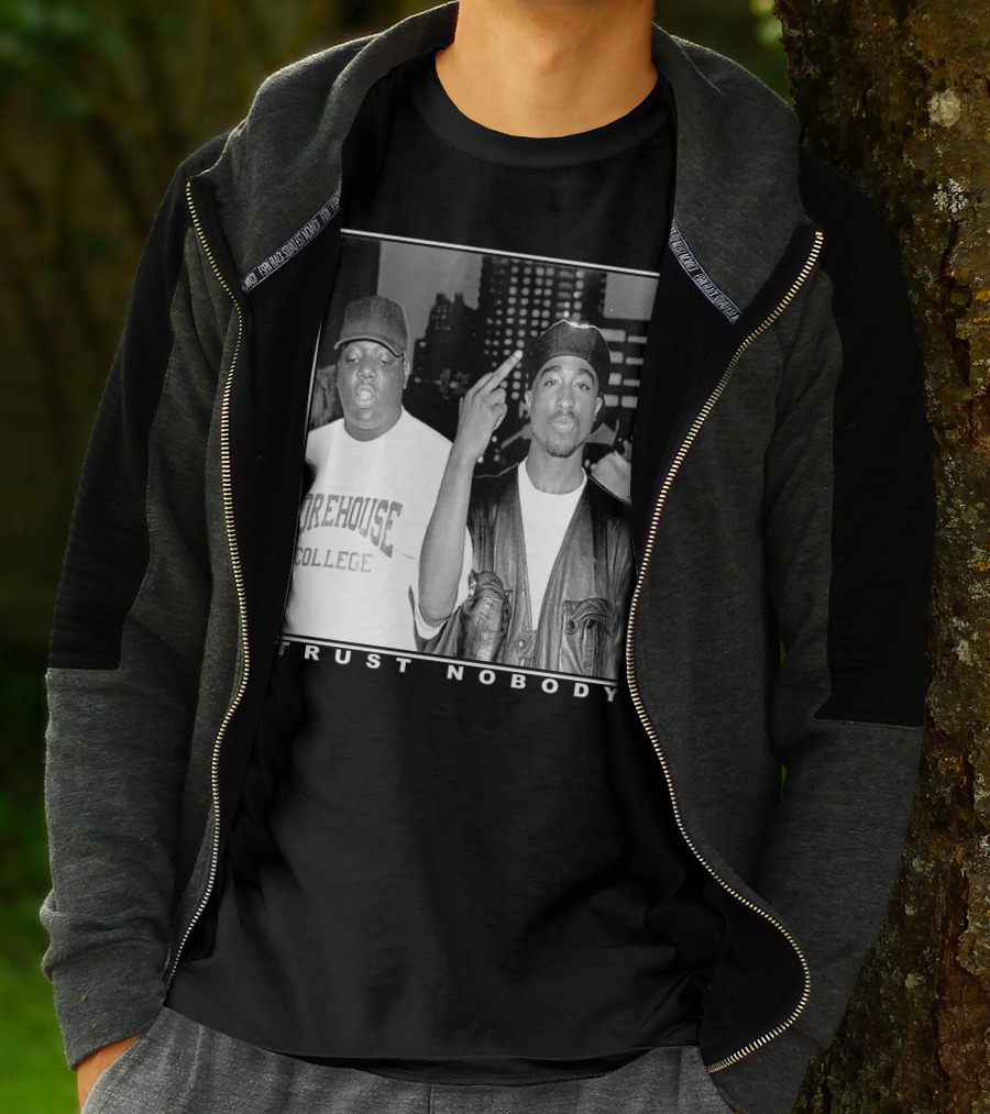 Trust Nobody Morehouse College Duo Retro T-Shirt