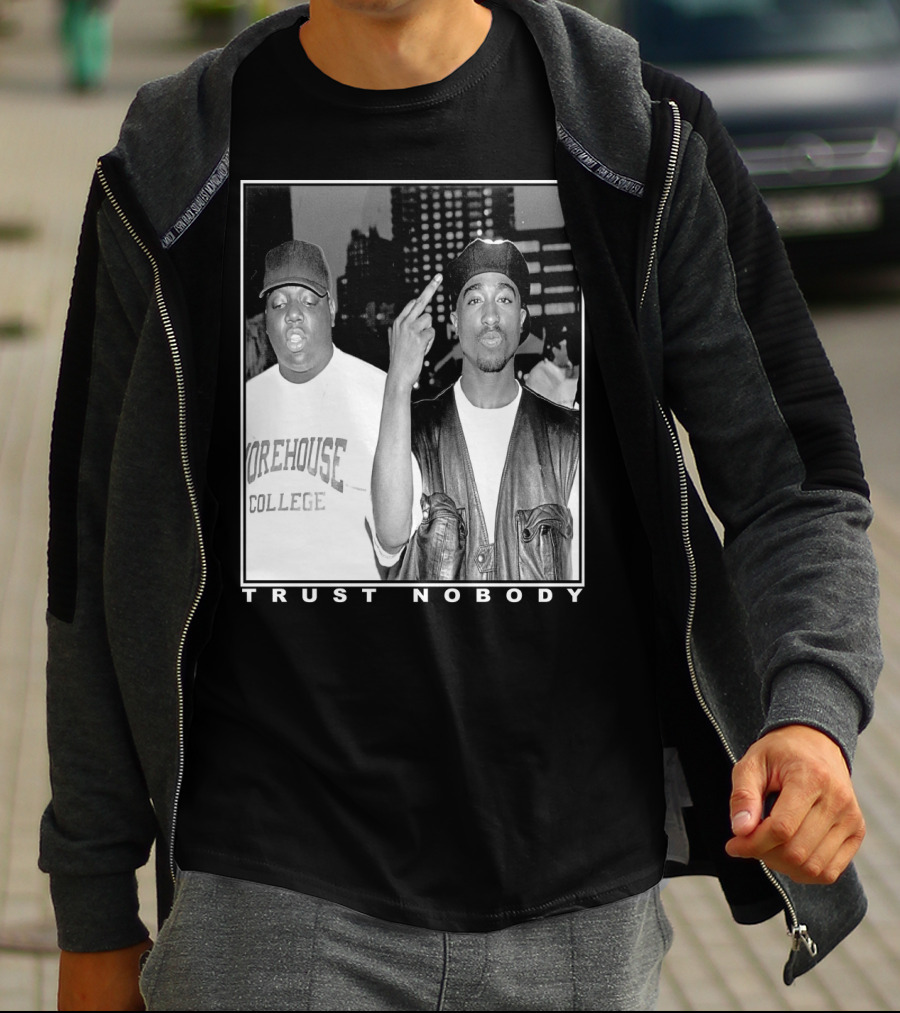 Trust Nobody Morehouse College Duo Retro T-Shirt