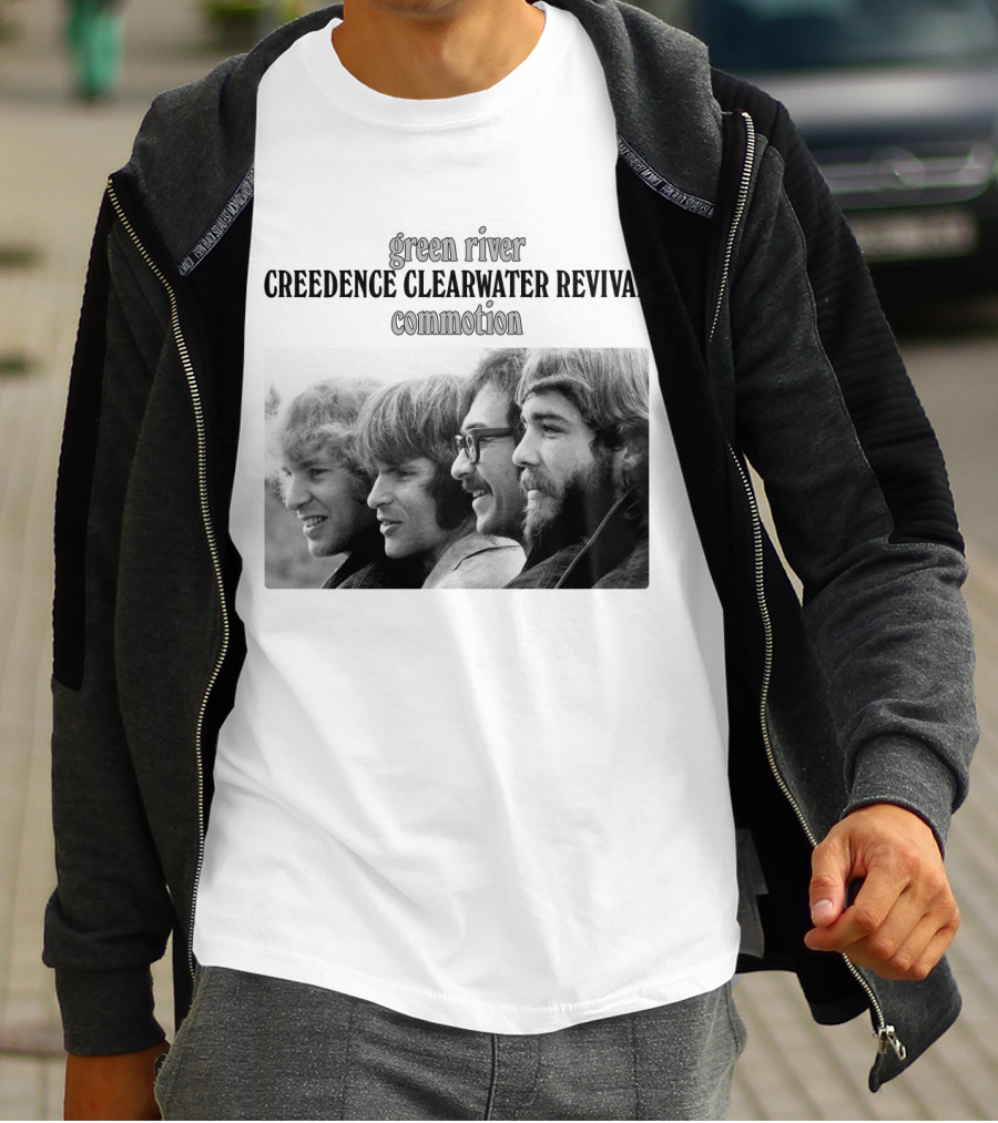 Creedence Clearwater Revival Green River Commotion Band Photo T-Shirt