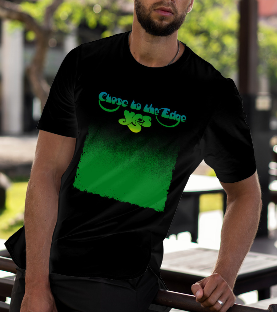 Close To The Edge Yes Logo Green Gradient T-Shirt