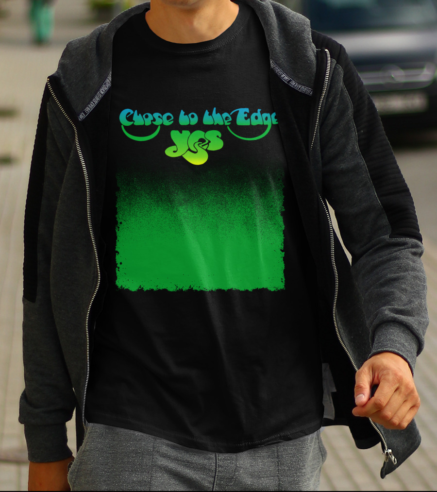 Close To The Edge Yes Logo Green Gradient T-Shirt