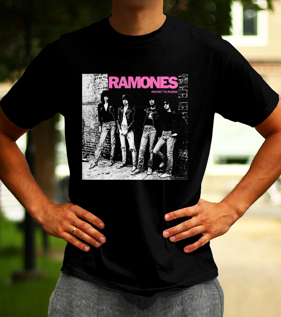 Ramones Rocket To Russia Band Photo Album Cover T-Shirt