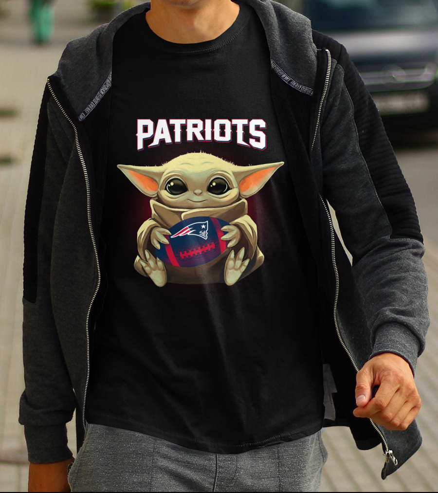 Patriots Baby Yoda Holding New England Football T-Shirt