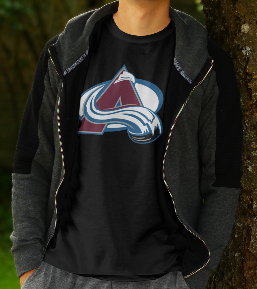 Colorado Avalanche NHL Team Logo Emblem T-Shirt