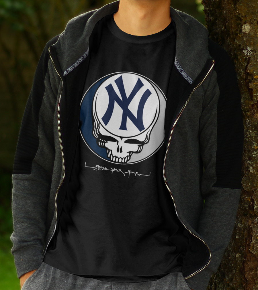 Grateful Dead Steal Your Face New York Yankees T-Shirt