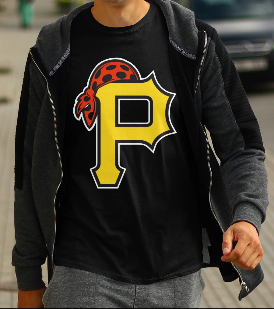Pittsburgh Pirates Logo With Pirate Hat And Yellow P T-Shirt