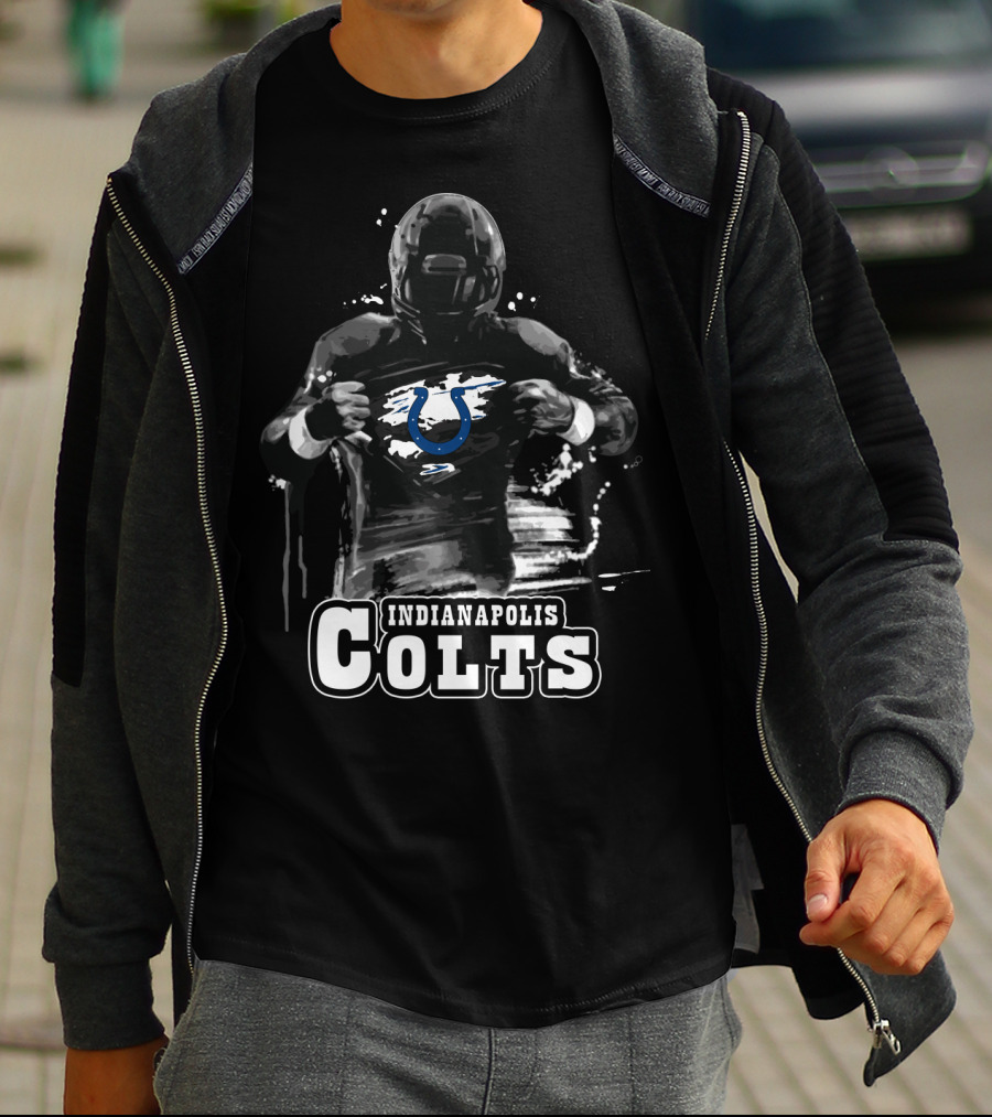 Indianapolis Colts Heroic Football Player Unveiling Team Spirit T-Shirt