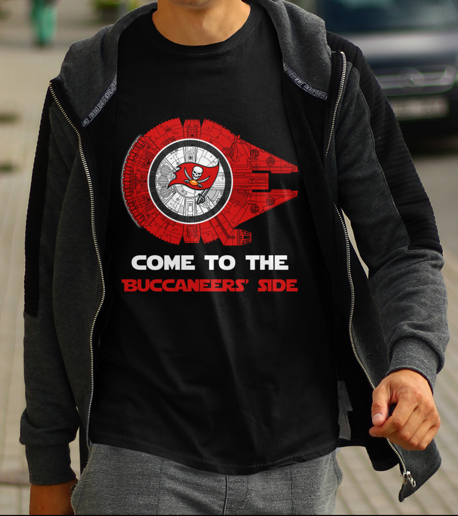 Come To The Buccaneers' Side - Tampa Bay Buccaneers Millennium Falcon T-Shirt