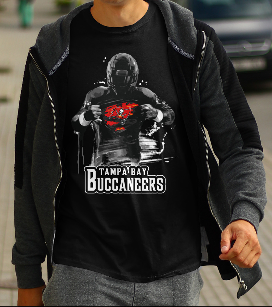 Tampa Bay Buccaneers Football Hero Revealing Team T-Shirt
