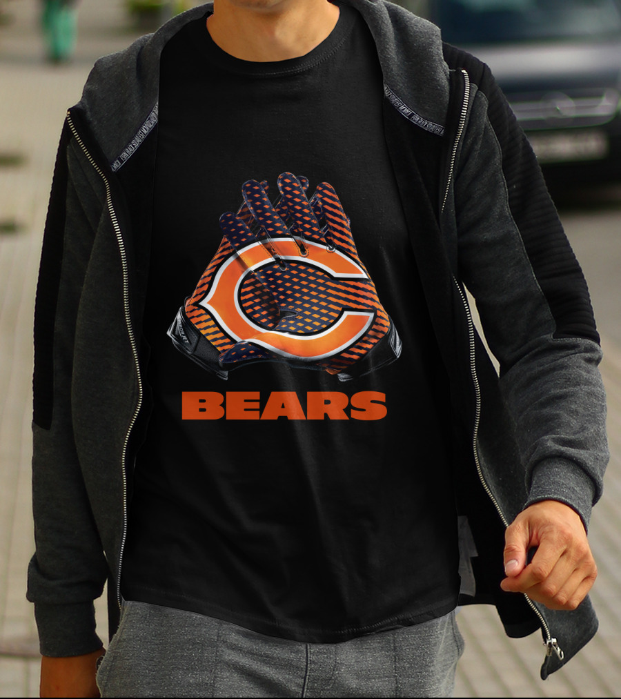 Chicago Bears C Logo Gloves Nfl Bears T-Shirt
