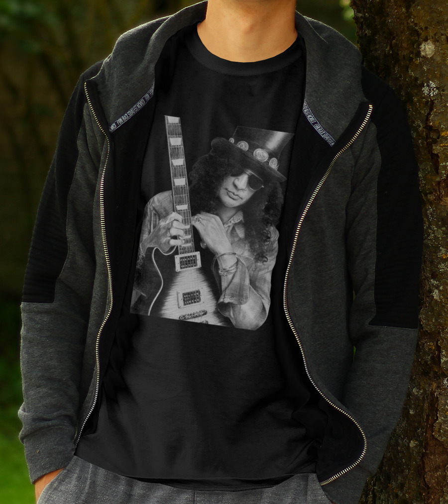 Guns N' Roses Slash With Guitar Iconic Black And White T-Shirt