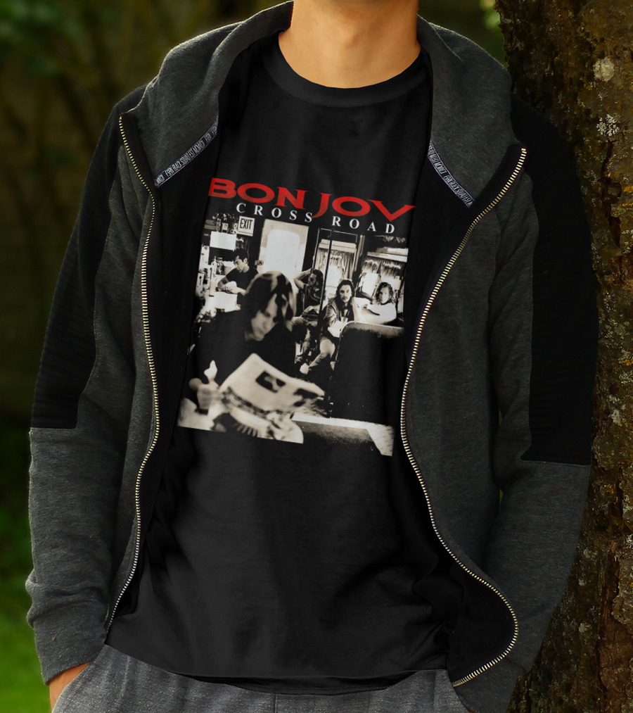 Bon Jovi Cross Road Album Cover Black And White Café Scene T-Shirt