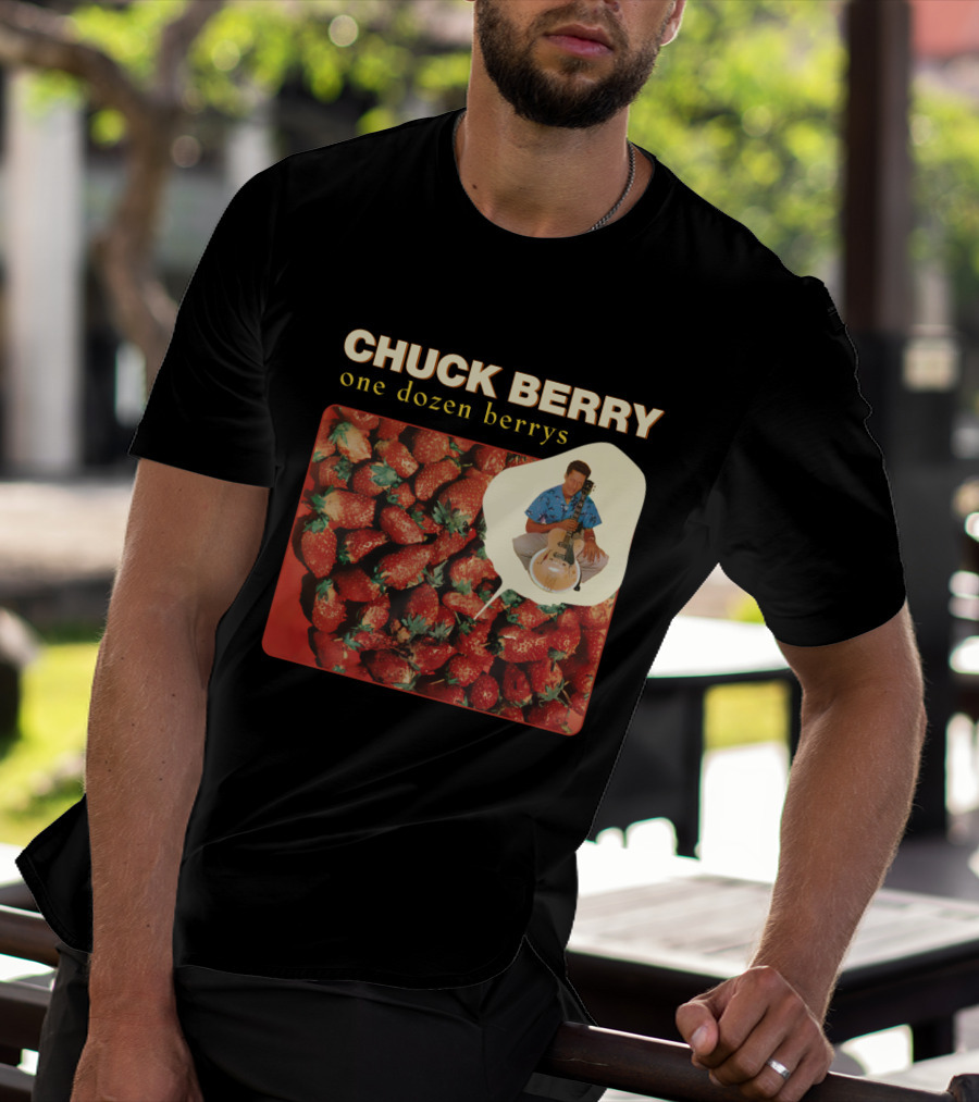 CHUCK BERRY One Dozen Berrys CBR 09 Strawberry Collection T-Shirt