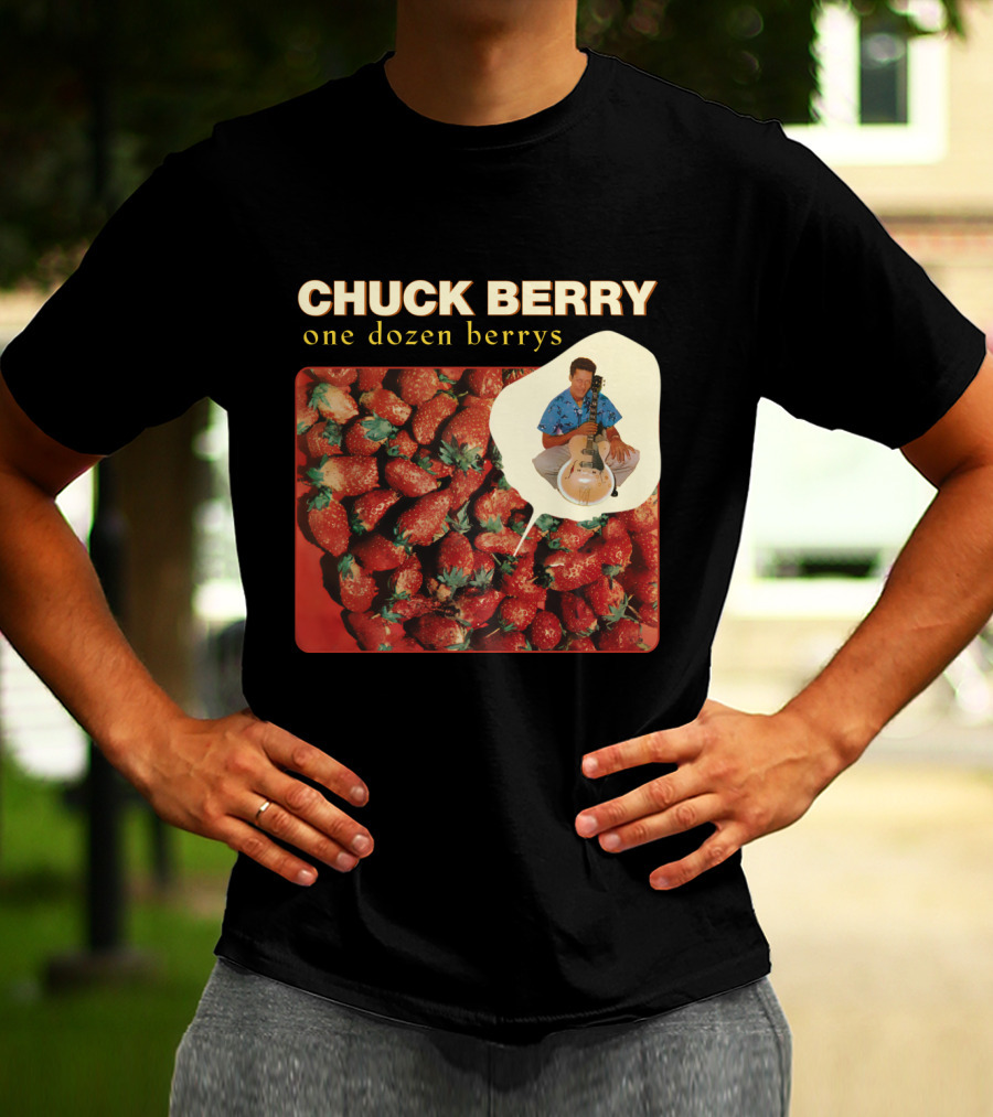 CHUCK BERRY One Dozen Berrys CBR 09 Strawberry Collection T-Shirt