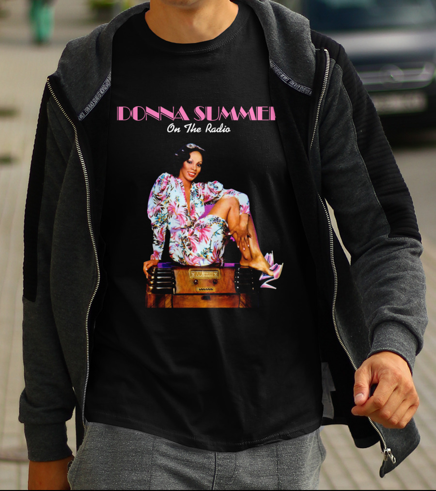 Donna Summer On The Radio 08 Retro Glam Pose T-Shirt