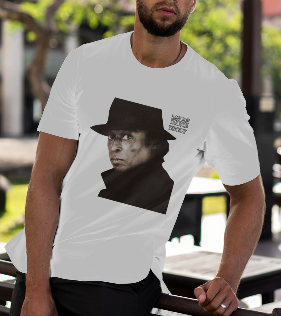 Miles Davis Decoy Portrait Mdv-Ms T-Shirt