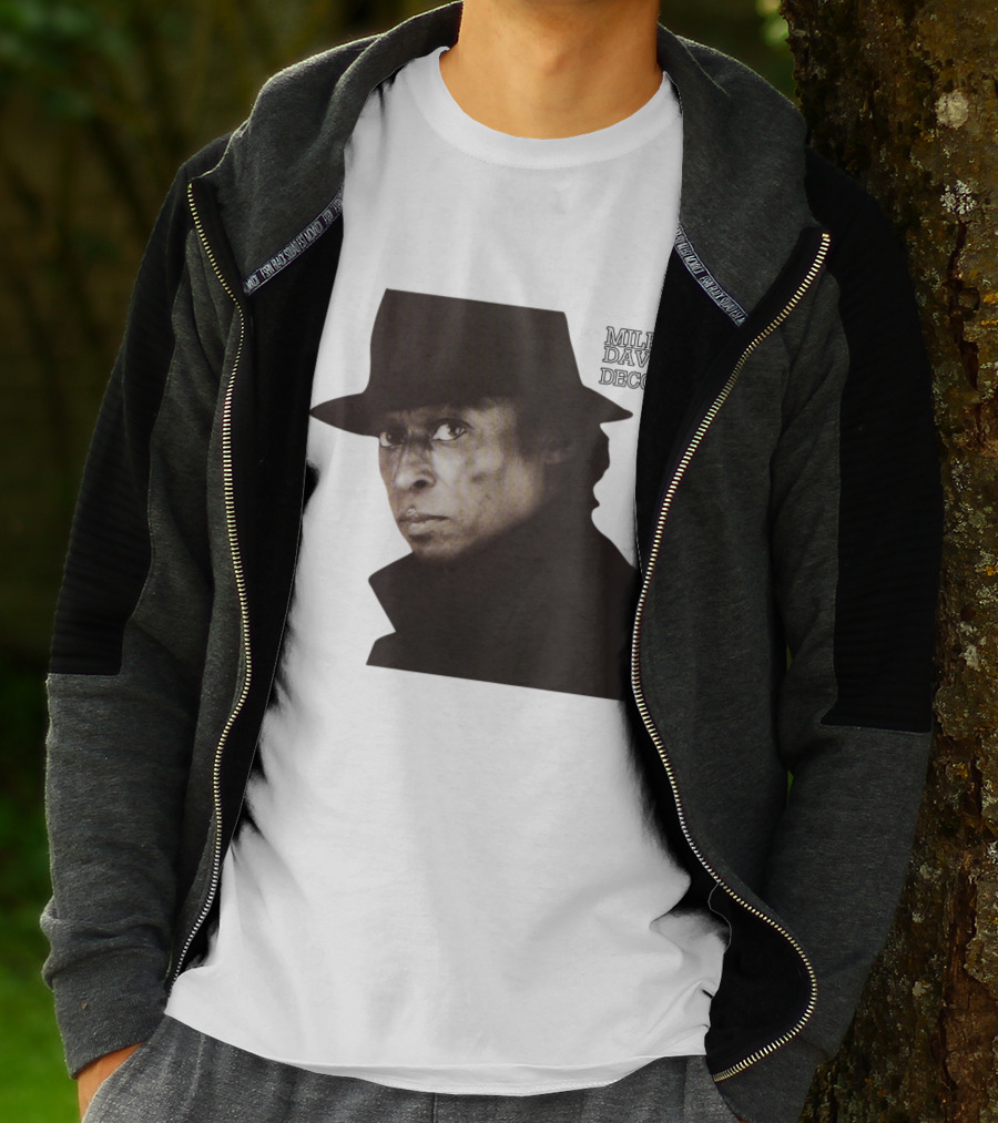 Miles Davis Decoy Portrait Mdv-Ms T-Shirt