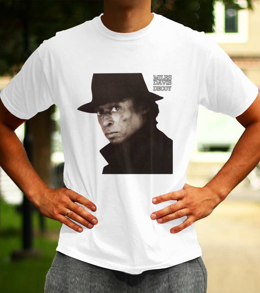 Miles Davis Decoy Portrait Mdv-Ms T-Shirt