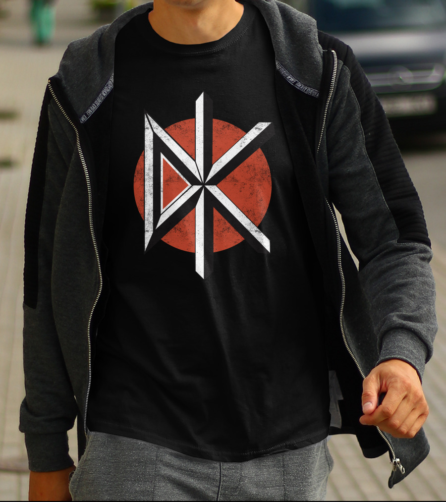 Dknd 18 Dead Kennedys Logo Red Circle T-Shirt
