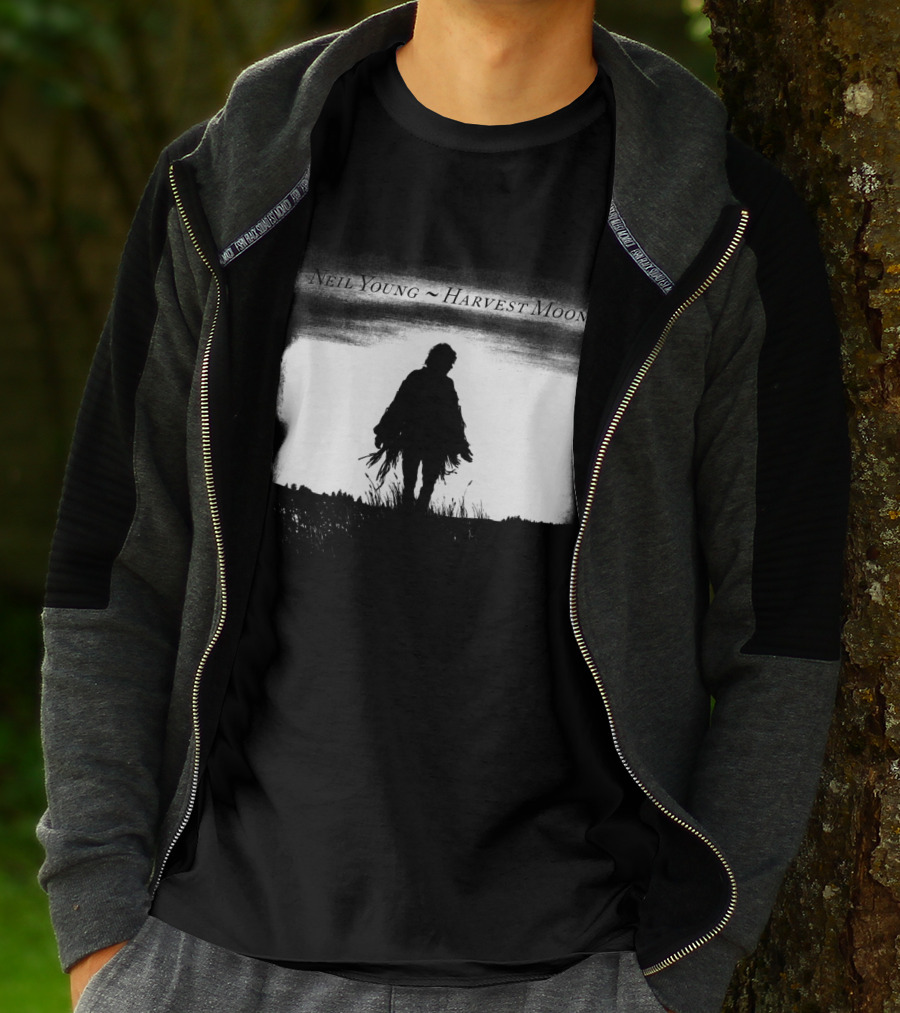 Neil Young Harvest Moon Silhouette Dark Horizon Scene T-Shirt