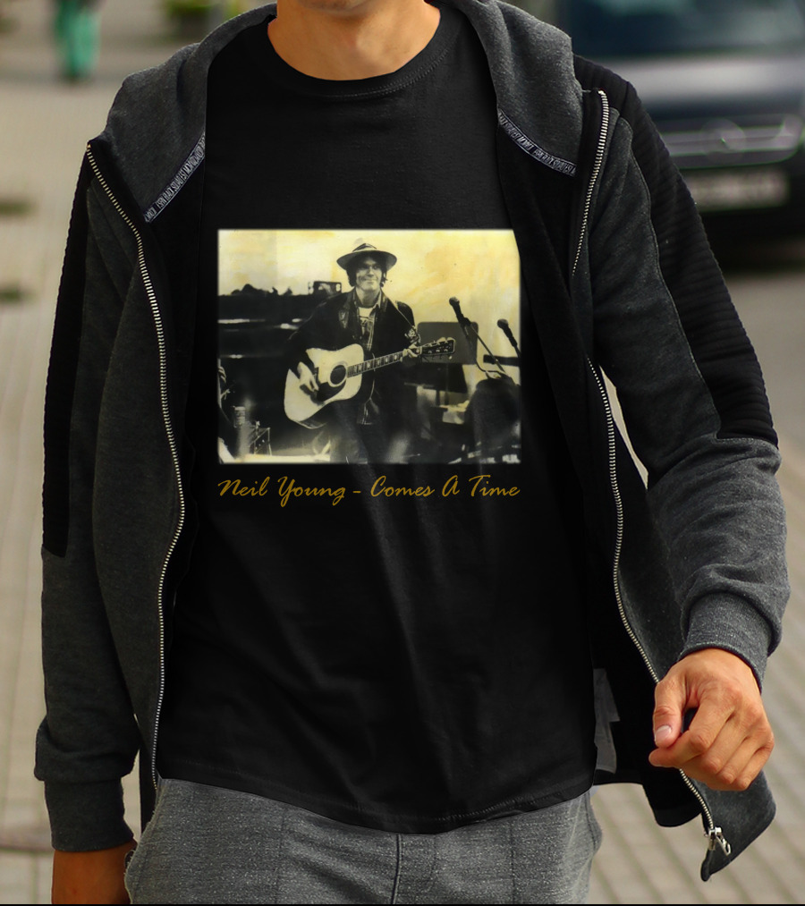 Neil Young - Comes A Time Accompanied Guitar Performance T-Shirt