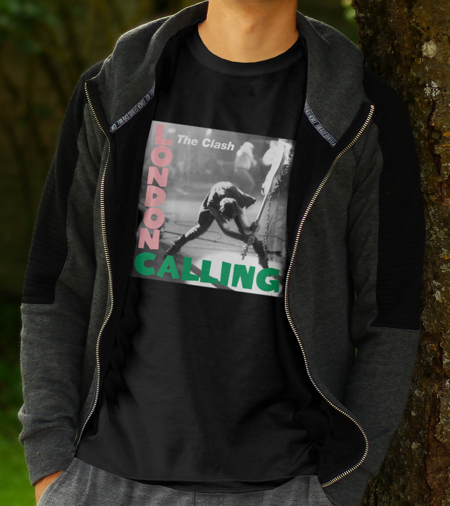 The Clash London Calling Album Cover Black And White Photo Iconic Rock Band T-Shirt