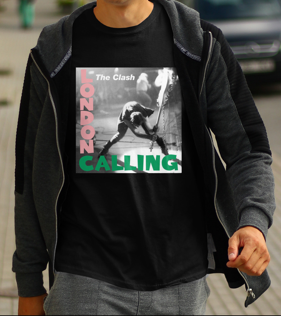 The Clash London Calling Album Cover Black And White Photo Iconic Rock Band T-Shirt