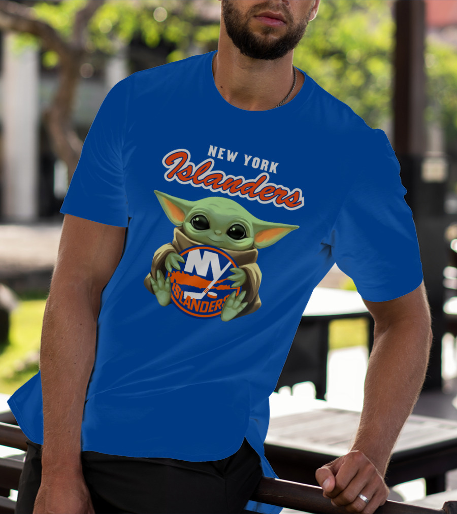 New York Islanders Baby Yoda Holding NY Islanders T-Shirt