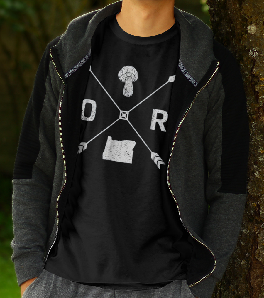 Oregon Morel Mushroom Hunting Graphic Map And Arrow X T-Shirt