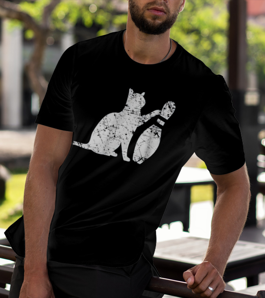 Ornery Alley Cat Tipping Bowling Pin Vintage T-Shirt