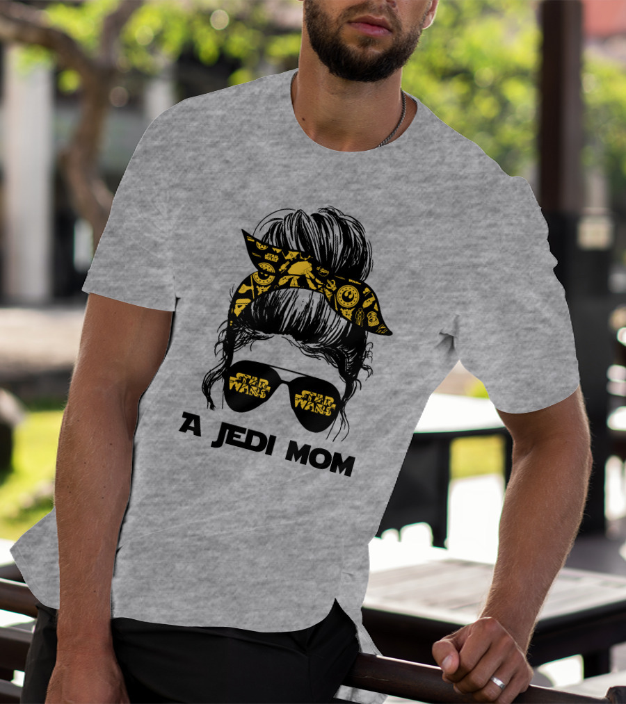 A Jedi Mom Star Wars T-Shirt