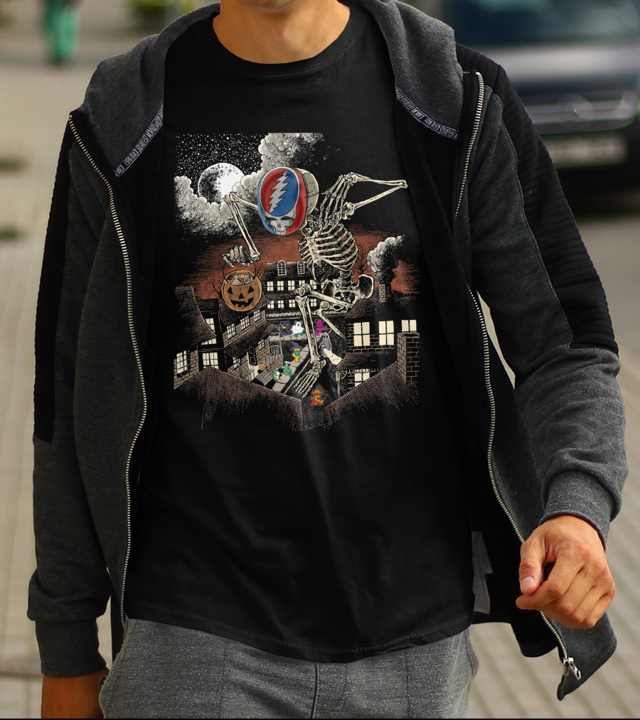 Grateful Dead Halloween Skeleton With Pumpkin And Dancing Bears Under Full Moon T-Shirt