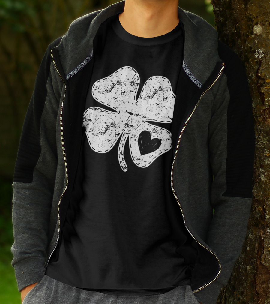 I Love Shamrock Heart St Patricks Day Four Leaf Clover Rustic Charm T-Shirt