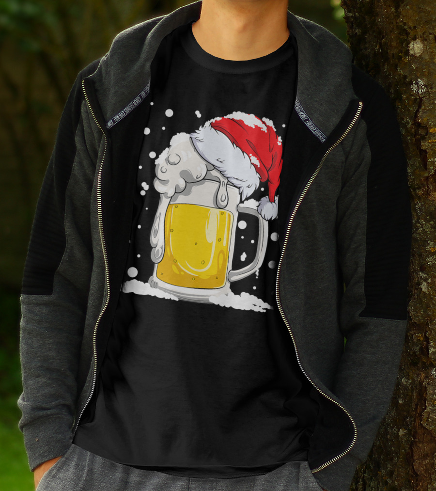 Beer Mug Wearing Santa Hat Surrounded By Snowflakes T-Shirt