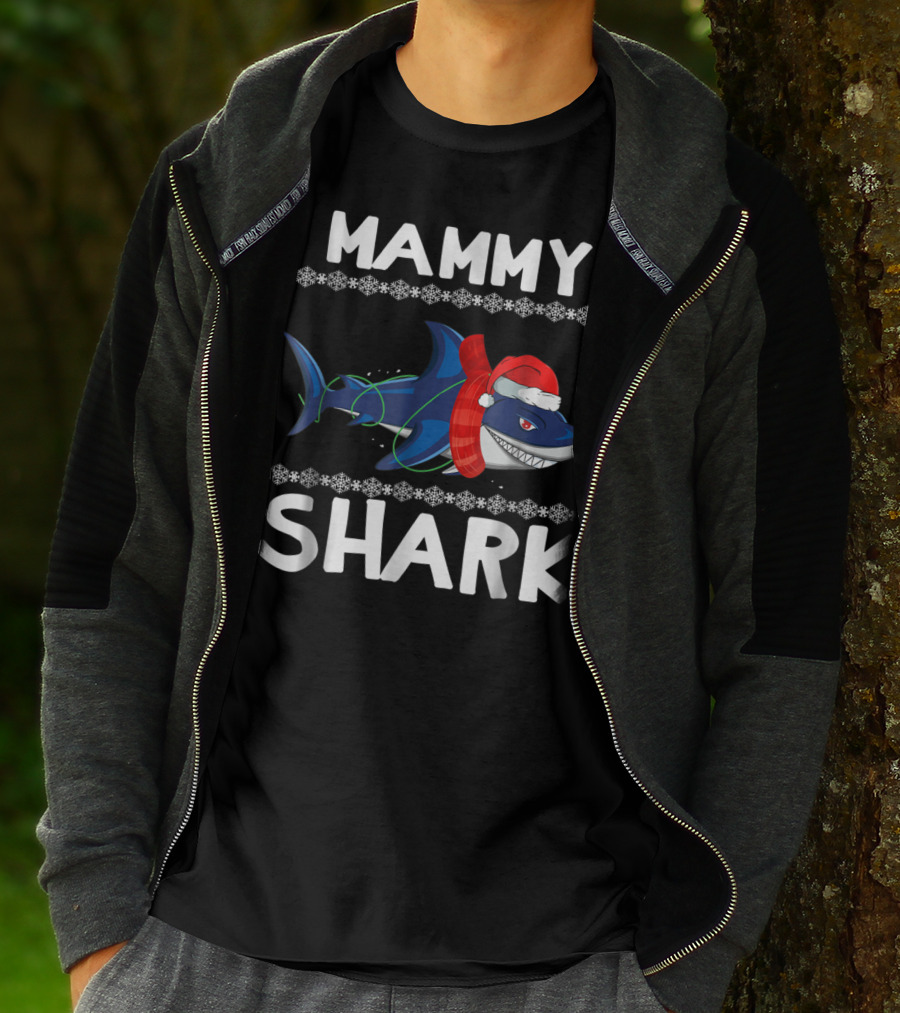Mammy Shark Christmas Family Holiday T-Shirt