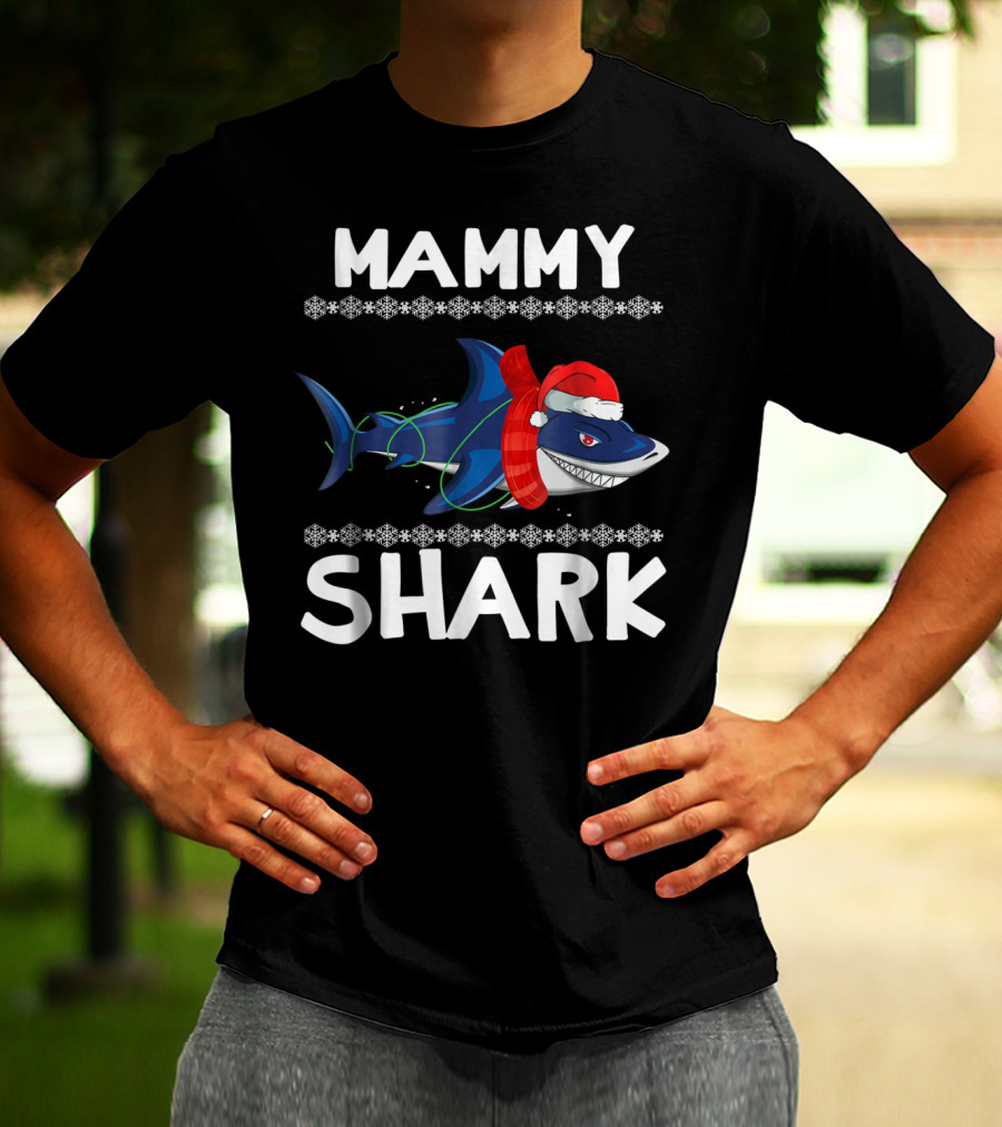 Mammy Shark Christmas Family Holiday T-Shirt